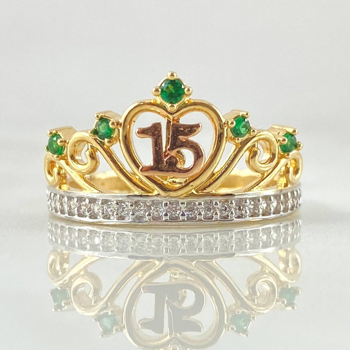 Heart Crown Ring Quinces 3.2gr / Size 7 1/4 / Two Tone Yellow White 18K