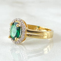 Solitaire Halo Ring 3.25gr / Size 6 1/4 / 18K Yellow Gold *